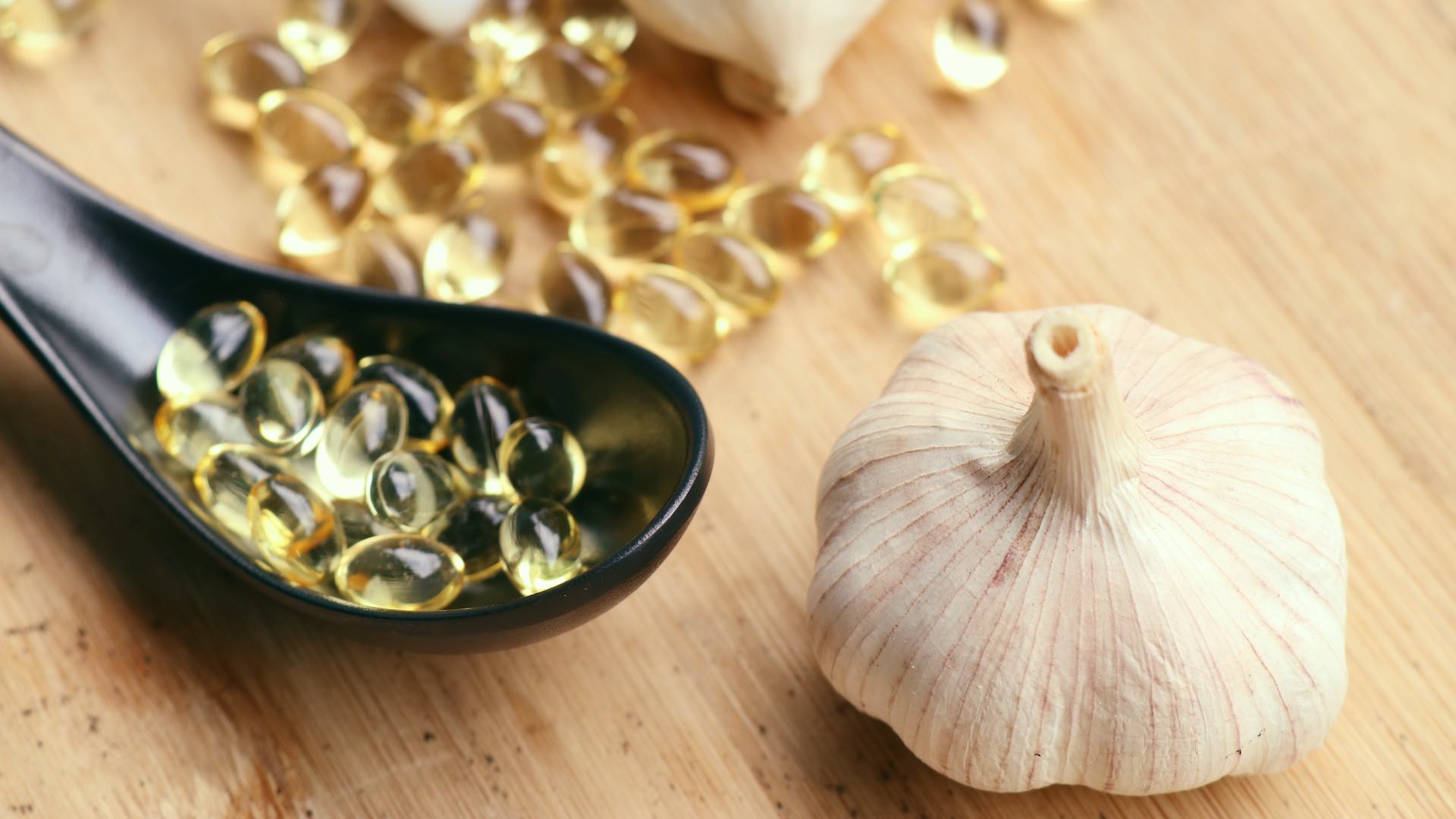 Combating cholesterol with a holistic approach using supplements